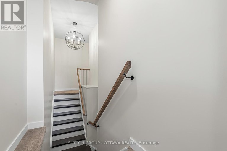 28585442/6651-tooney-drive/orleanssunridge/ottawa/ontario/K1C6P7_22