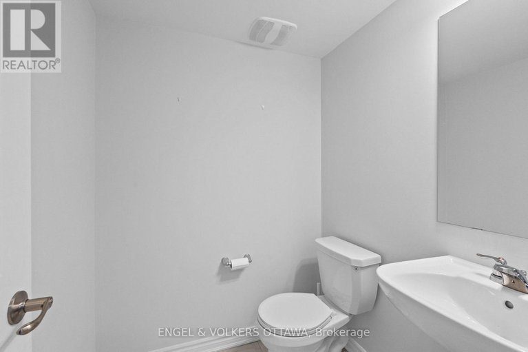 28759992/782-mikinak-road/cfb-rockcliffe-and-area/ottawa/ontario/K1K5A5_13