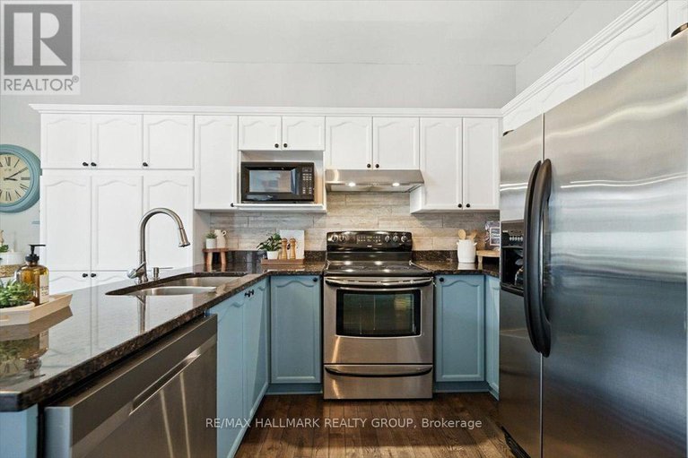 29031425/1026-fieldfair-way/notting-hillsummerside/ottawa/ontario/K4A0E2_13