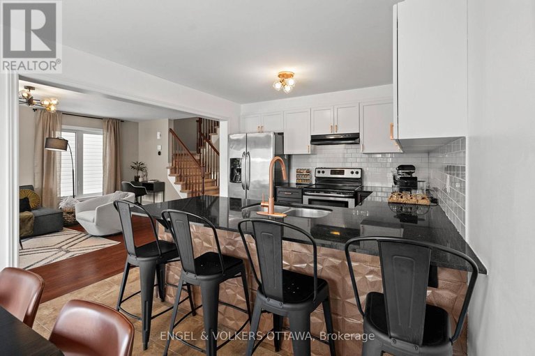 29542573/166-lily-pond-street/emerald-meadowstrailwest/ottawa/ontario/K2M0J5_13