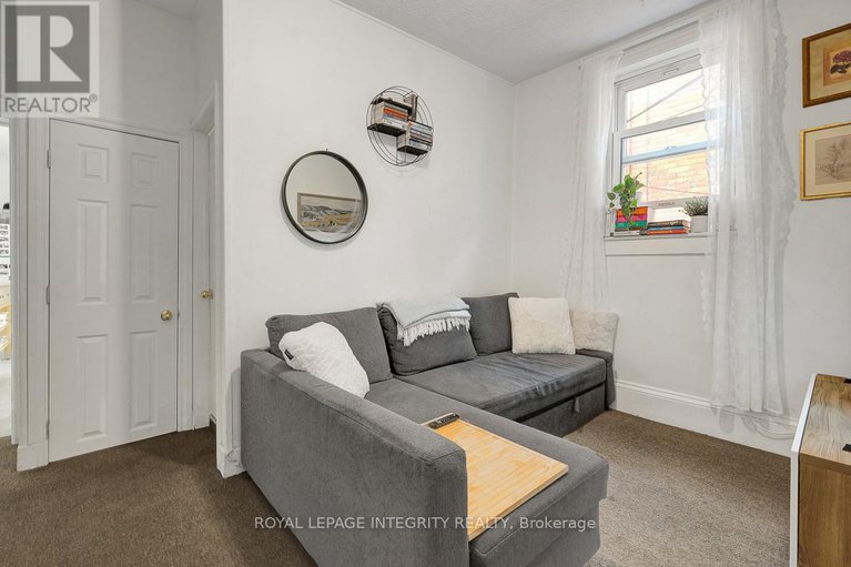 28983024/199-henderson-avenue/sandy-hill/ottawa/ontario/K1N7P7_3