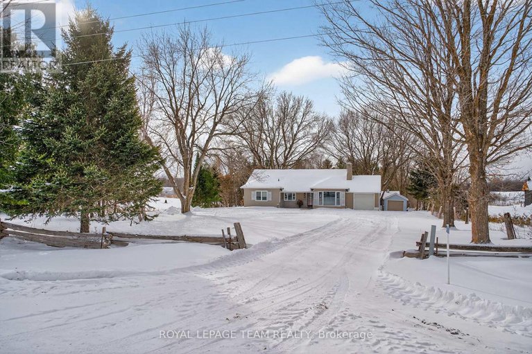 29295342/2377-ramsay-con-7b-avenue-s/mississippi-mills-ramsay-twp/mississippi-mills/ontario/K0A1A0_2