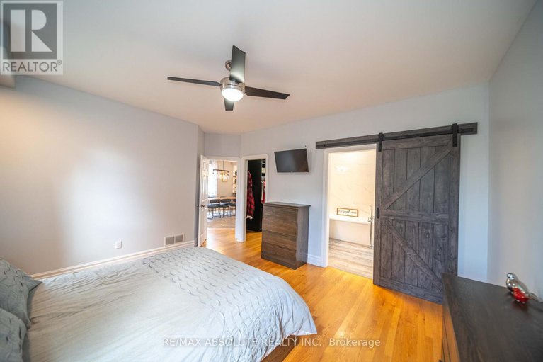 28781773/735-st-thomas-road/russell-twp/russell/ontario/K0A1W0_20