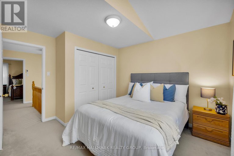 28728271/1087-rocky-harbour-crescent/riverside-southgloucester-glen/ottawa/ontario/K1V1V4_34