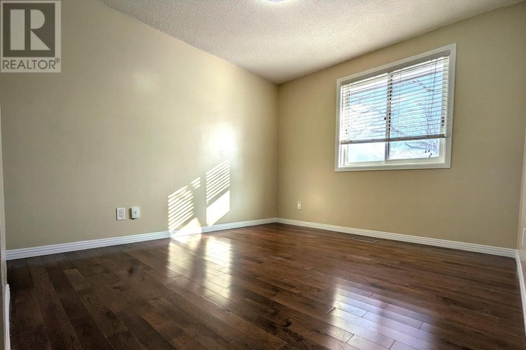 29166353/2-dowdall-crescent/fringewood/ottawa/ontario/K2S1V1_8