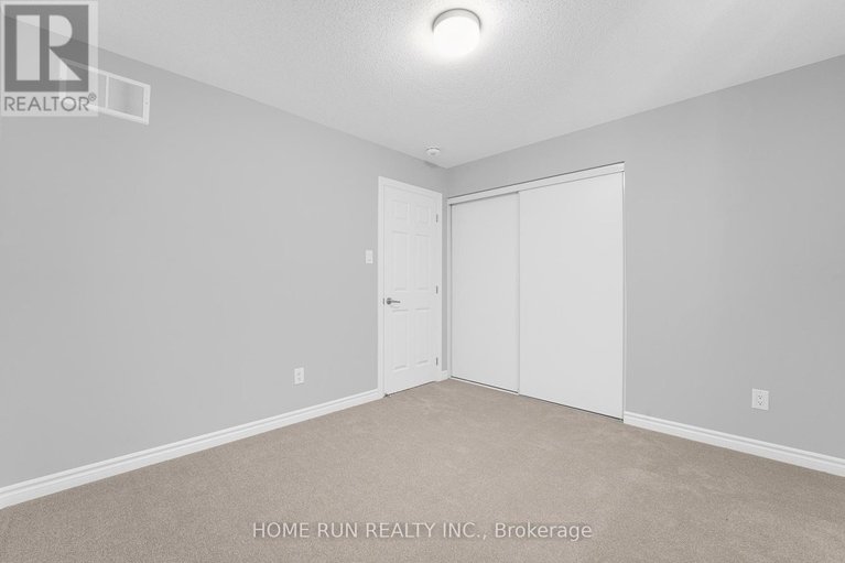 28497516/127-unity-place/stittsville-north/ottawa/ontario/K2S2Y8_30
