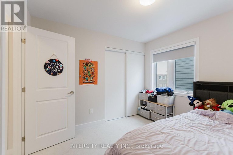 29302038/124-hackamore-crescent/goulbourn-twp-from-franktown-rdsouth-to-rideau/ottawa/ontario/K0A2Z0_28