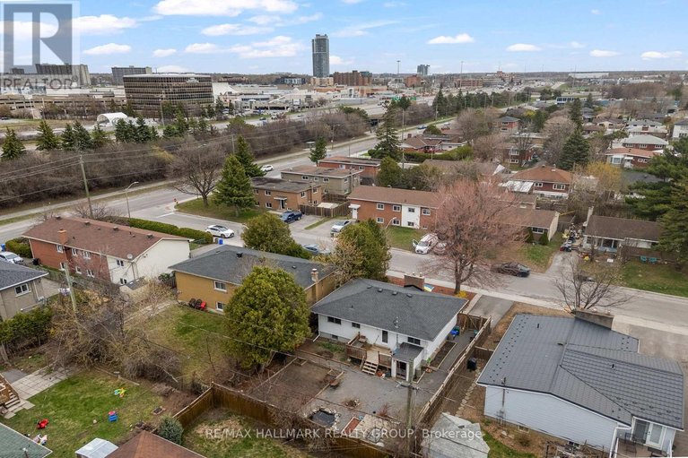 29679355/1318-avenue-q/eastway-gardensindustrial-park/ottawa/ontario/K1G0B6_22