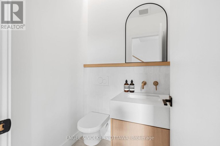 28524706/1168-highcroft-drive/manotick-village-manotick-estates/ottawa/ontario/K4M0Z1_19