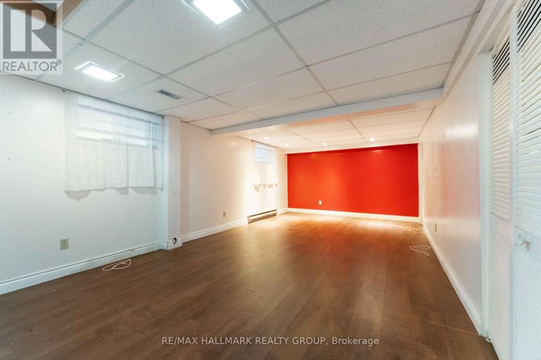 28737782/1921-navaho-drive/bel-air-heights/ottawa/ontario/K2C0T5_28