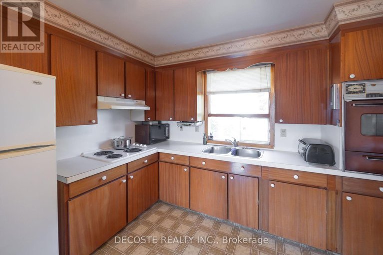 28954705/45-clement-street/alexandria/north-glengarry/ontario/K0C1A0_12