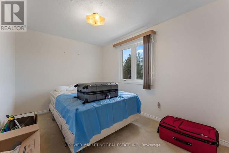 28633301/1060-grenon-avenue/fairfield-heights/ottawa/ontario/K2B8N1_24
