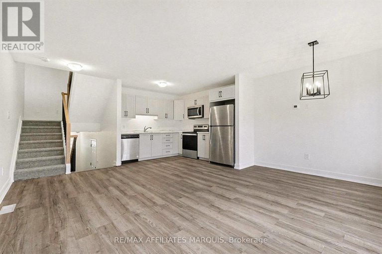 29154081/44-whitcomb-crescent/smiths-falls/smiths-falls/ontario/K7A0C0_6