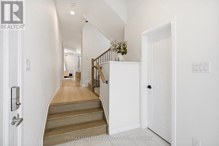 29389527/120-lynn-coulter-street/half-moon-bay/ottawa/ontario/K2J7C5_13