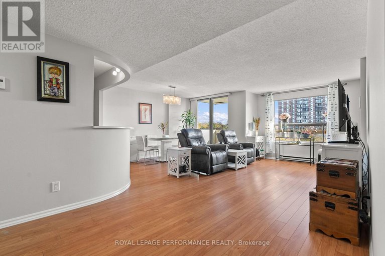 28967483/unit-407-200-lafontaine-avenue/vanier/ottawa/ontario/K1L8K8_14