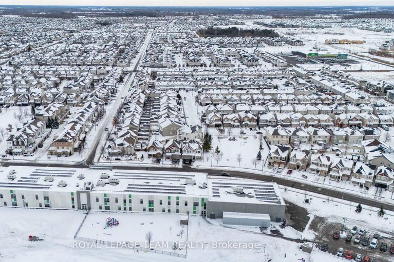 29282364/3022-freshwater-way/half-moon-bay/ottawa/ontario/K2J3V5_48