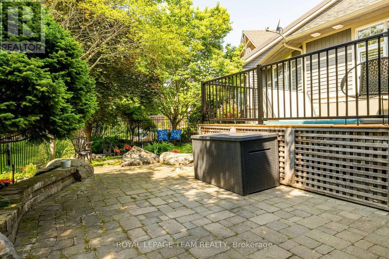 28462571/19-turtle-point-private/morgans-grantsouth-march/ottawa/ontario/K2K3P1_40
