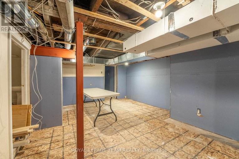 28948436/5-gilchrist-avenue/ottawa-west/ottawa/ontario/K1Y0M7_35