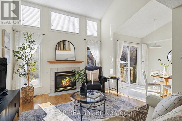 29397409/89-inverkip-avenue/hunt-club-parkgreenboro/ottawa/ontario/K1T4B9_16