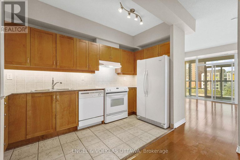 28926482/611-100-isabella-street/glebe/ottawa/ontario/K1S1V5_3