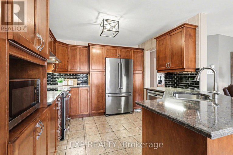 29556769/91-rembrandt-drive/embrun/russell/ontario/K0A1W0_11