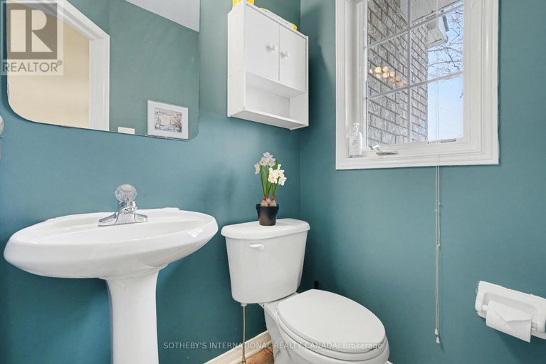 29646317/55-chantilly-gate/stittsville-north/ottawa/ontario/K2S2B1_9