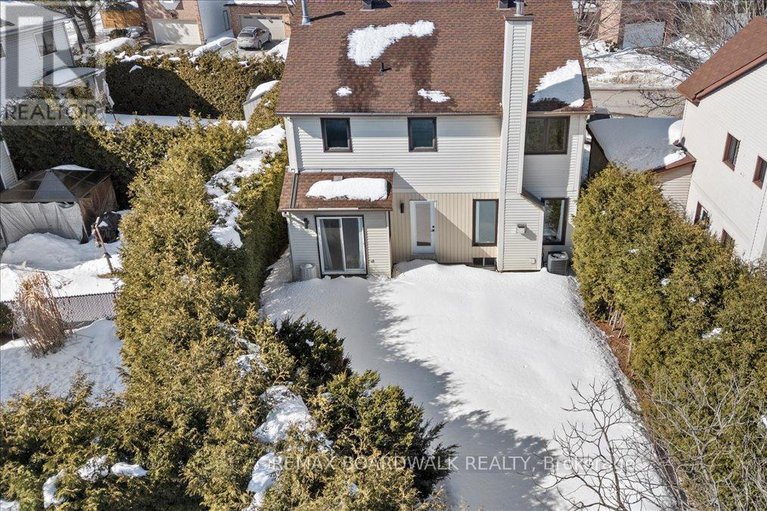 29432300/1535-kamouraska-circle/chateauneuf/ottawa/ontario/K1C3J1_46