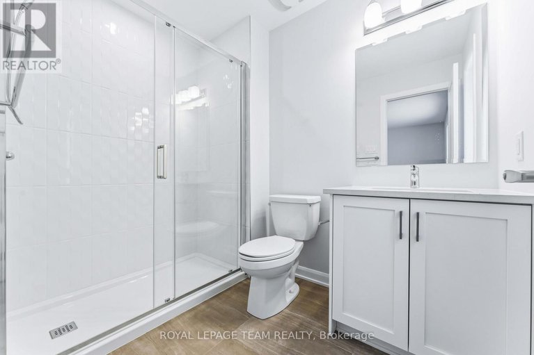 28486435/742-fairline-row/emerald-meadowstrailwest/ottawa/ontario/K2V0V7_22