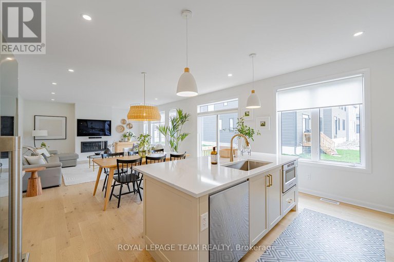 28284259/2055-wanderer-avenue/mahogany-community/ottawa/ontario/K4M0W9_21