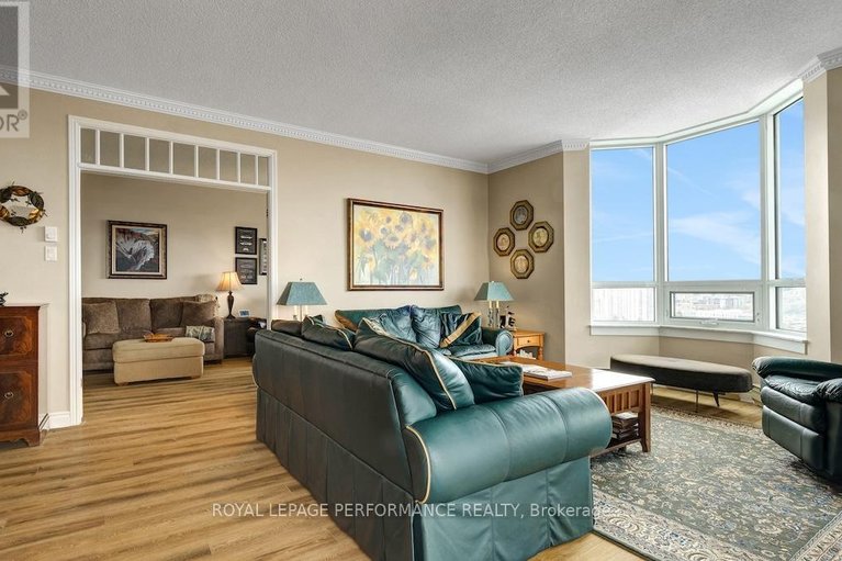 29514989/2002-1480-riverside-drive/riverview-park/ottawa/ontario/K1G5H2_15