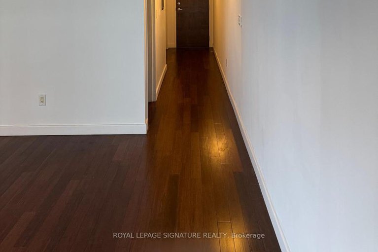 28611672/1004-179-george-street-s/lower-townbyward-market/ottawa/ontario/K1N1J8_2