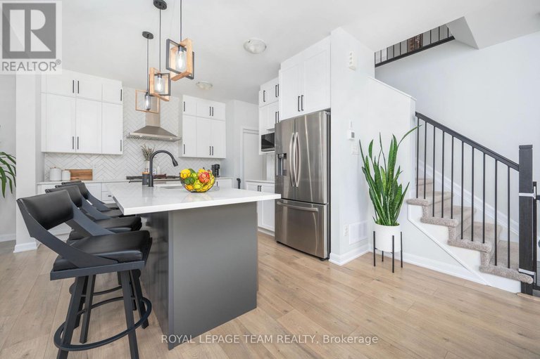 28940722/792-cappamore-drive/half-moon-bay/ottawa/ontario/K2J6V6_11
