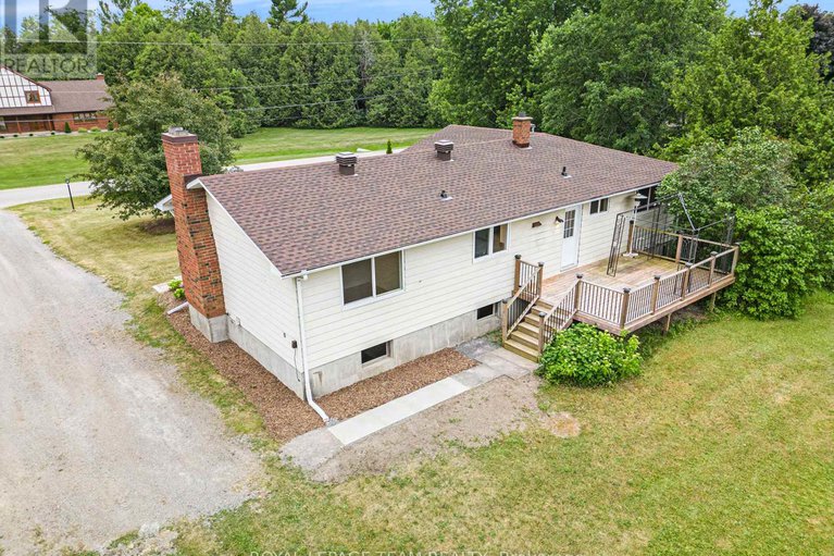 28532588/104-burns-drive/mcnabbraeside-twps/mcnabbraeside/ontario/K0A1G0_31