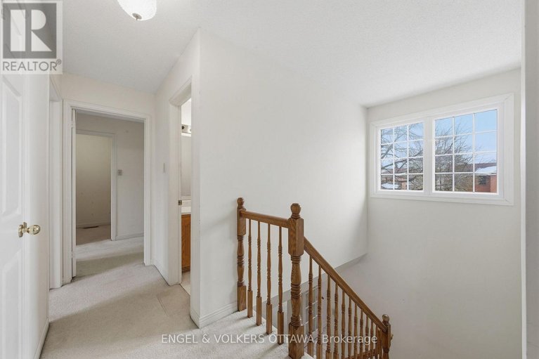 29484139/591-merkley-drive/fallingbrookpineridge/ottawa/ontario/K4A1S3_24
