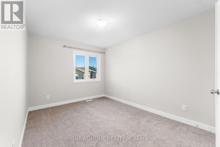 29644491/35-plank-street/emerald-meadowstrailwest/ottawa/ontario/K2V0M8_21