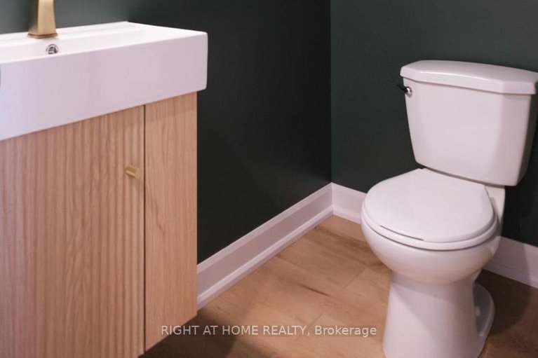 29656826/145-sarah-street-e/mcnabbraeside-twps/mcnabbraeside/ontario/K0A1G0_9