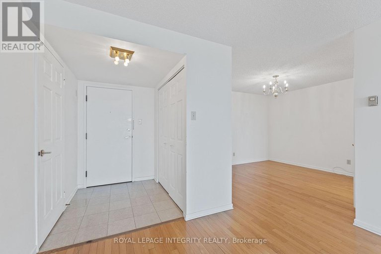 29116114/2303-1510-riverside-drive/riverview-park/ottawa/ontario/K1G4X5_14