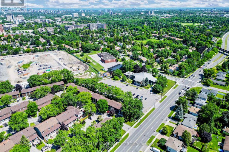 28586632/55-river-garden-private/mooneys-bayriverside-park/ottawa/ontario/K1V1M8_39