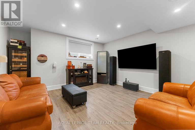 29539782/7125-still-meadow-way/greely/ottawa/ontario/K4P1B8_34