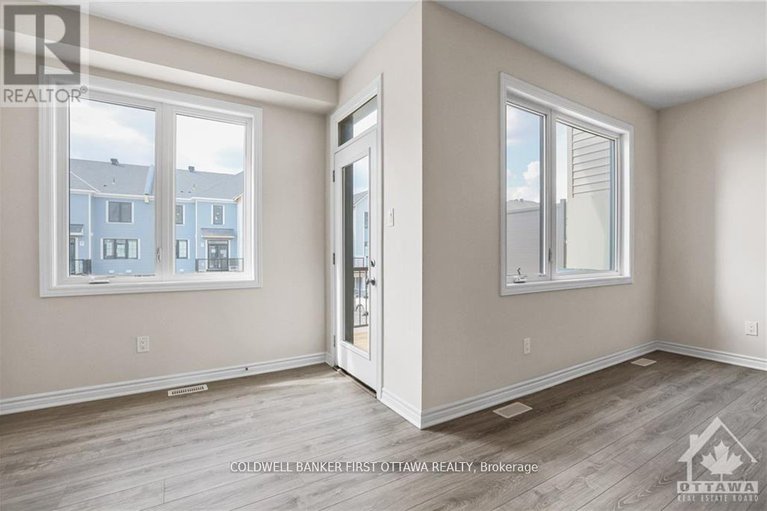 29422755/78-ballinora-lane/stittsville-north/ottawa/ontario/K2S2Z6_17