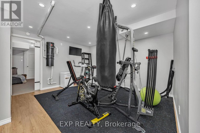 29324936/268-eye-bright-crescent/riverside-southgloucester-glen/ottawa/ontario/K1V2K7_39