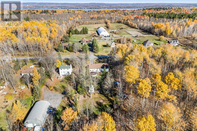 29041132/3358-pattee-road-e/east-hawkesbury-twp/east-hawkesbury/ontario/K6A2R2_34