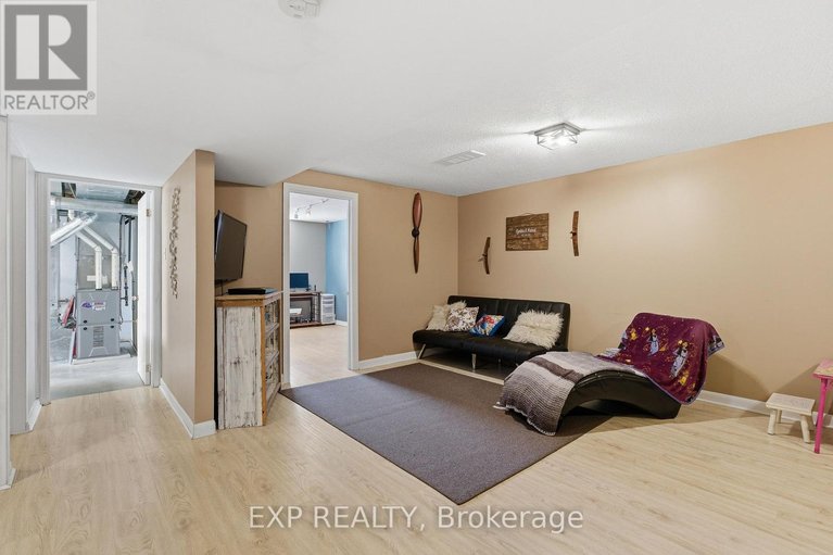 29437071/2174-lemery-street/clarencerockland-twp/clarence-rockland/ontario/K0A1E0_24