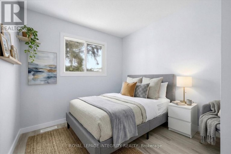 29437304/5-228-millroad-way/chatelaine-village/ottawa/ontario/K1E2C9_24