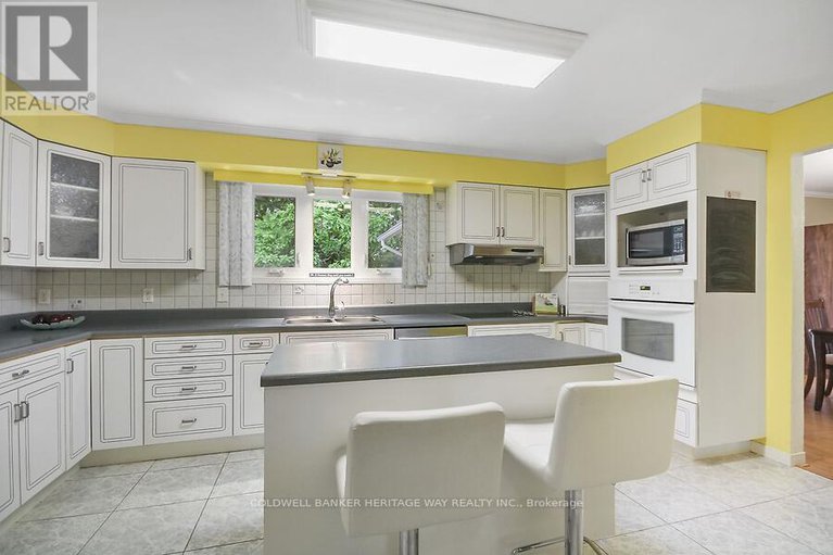 28571560/222-north-road/drummondnorth-elmsley-north-elmsley-twp/drummondnorth-elmsley/ontario/K7A4S4_9