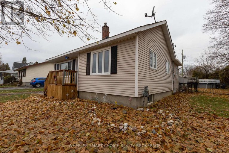 29136480/17-adam-dixon-avenue/long-sault/south-stormont/ontario/K0C1P0_31