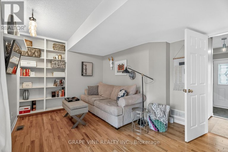 28747677/4-radstock-private/ottawa-centre/ottawa/ontario/K1R5J8_9