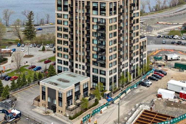 29239643/1006-75-cleary-avenue/woodroffe/ottawa/ontario/K2A1R8_3