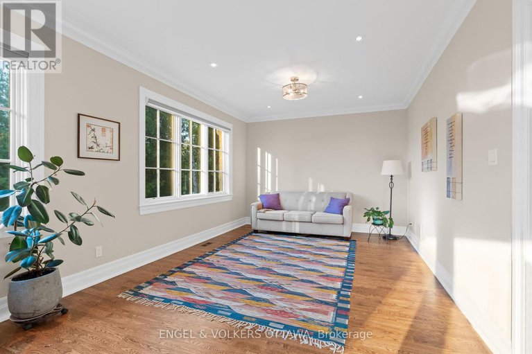 28341949/1408-blackhorse-court/manotick-east-to-manotick-station/ottawa/ontario/K4M0A6_40
