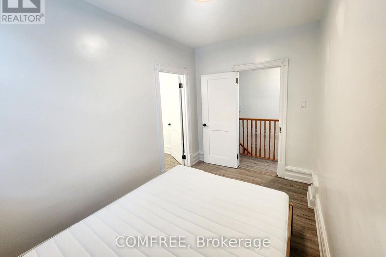 28963681/274-bell-street-s/west-centre-town/ottawa/ontario/K1S4J8_23